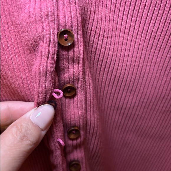 Rust-pink Button-Up Top - Picture 3 of 4